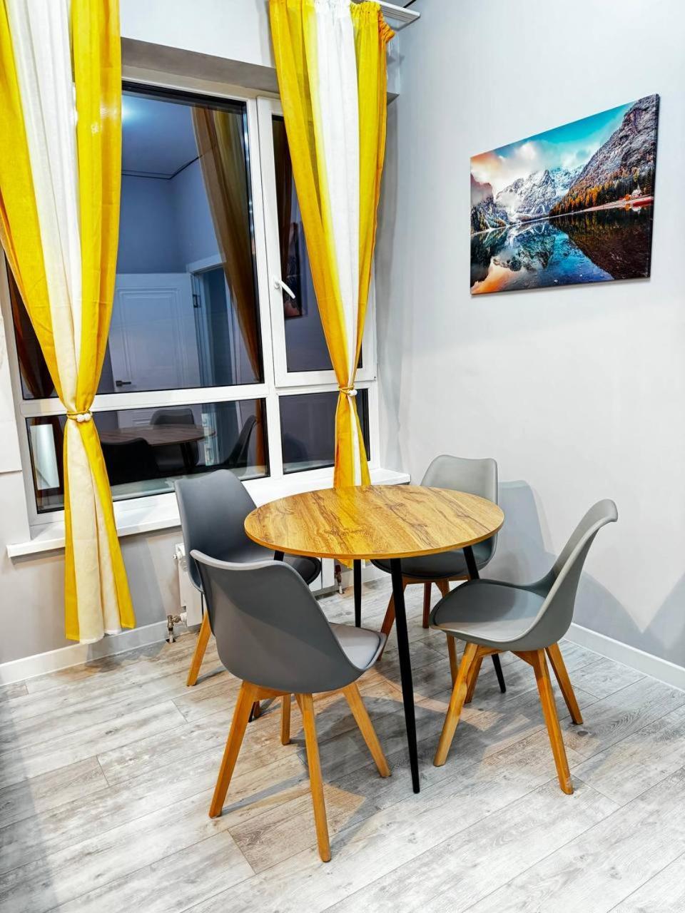अपार्टमेंट Meridian Luxury In The Very Center Of The Near Arbat Almaty